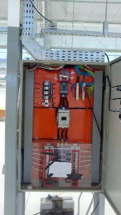 Foto 1 - Eletricista e refrigerao